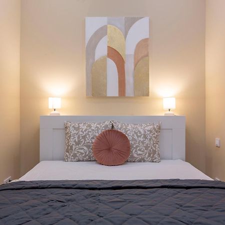 Spacious Bajcsy Residence In The Heart Of Budapest Eksteriør billede