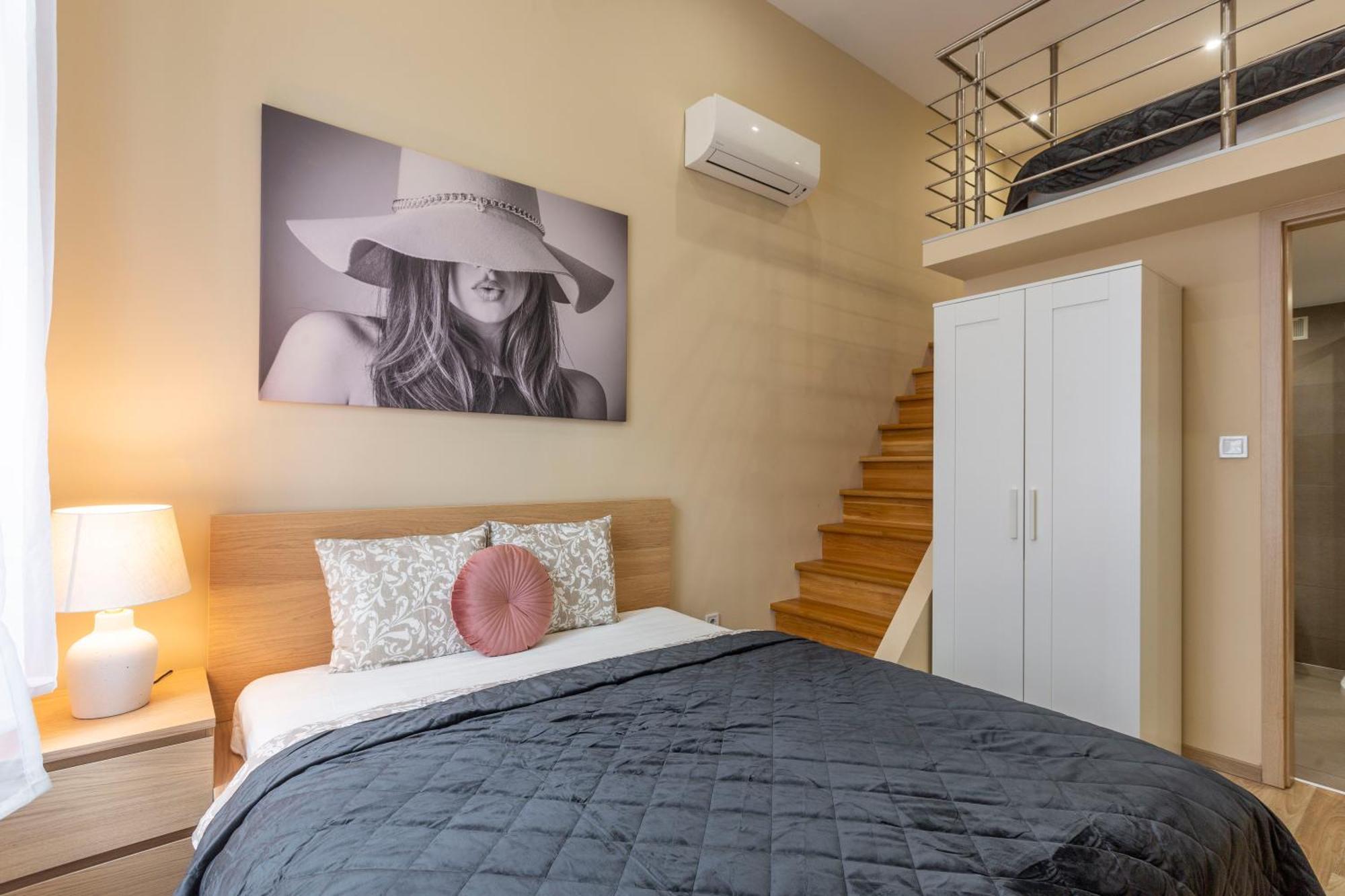 Spacious Bajcsy Residence In The Heart Of Budapest Eksteriør billede