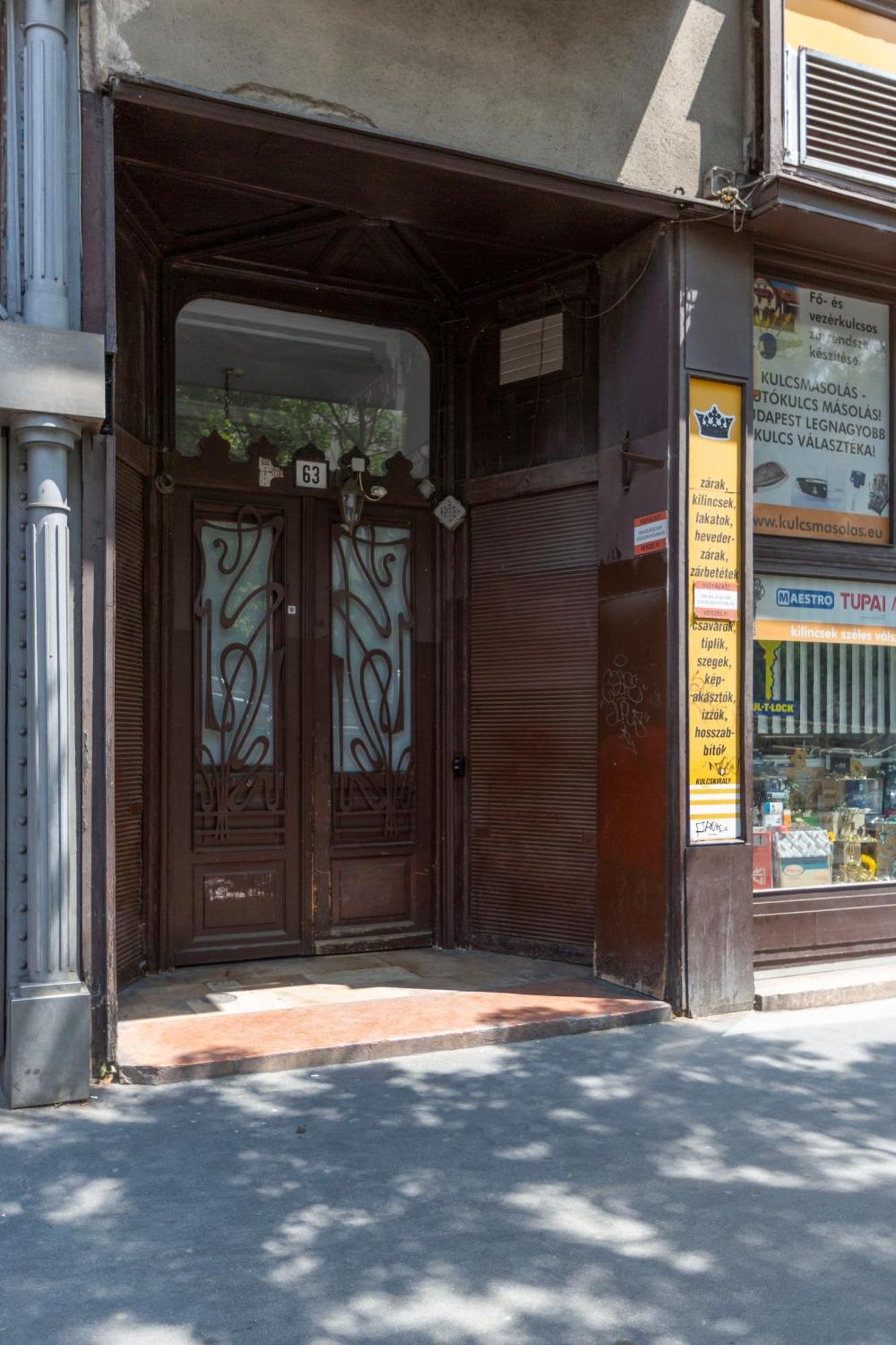 Spacious Bajcsy Residence In The Heart Of Budapest Eksteriør billede