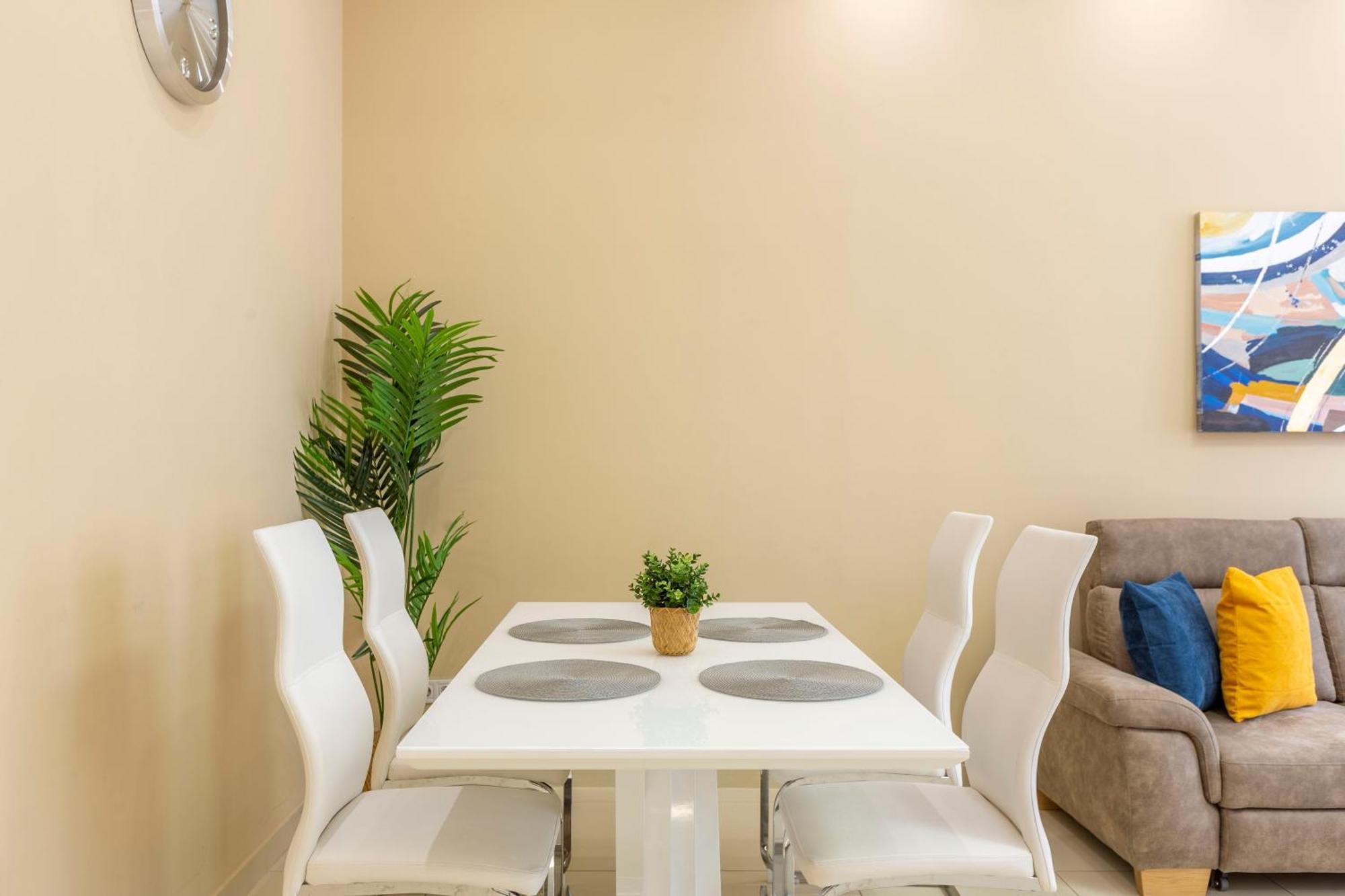 Spacious Bajcsy Residence In The Heart Of Budapest Eksteriør billede